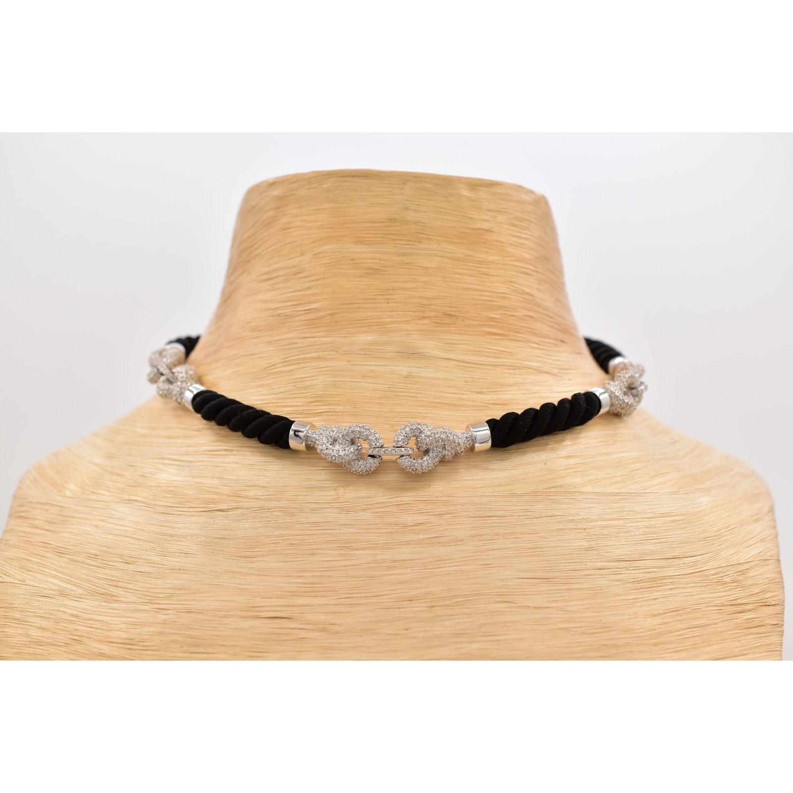 Swarovski Crystal Rope Choker Necklace Black Silver Collar Swan Signed Y2k Bin6a